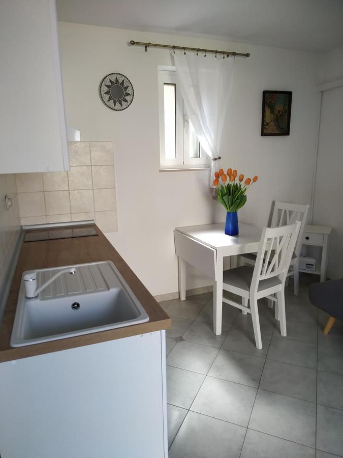 Apartment Zdenka Veli Lošinj Exterior foto