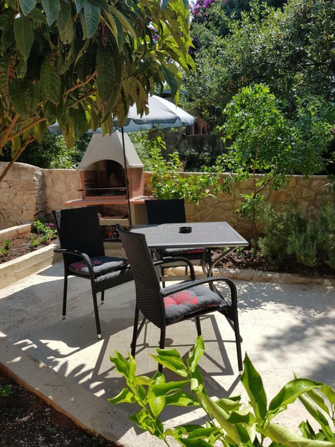 Apartment Zdenka Veli Lošinj Exterior foto