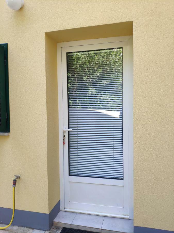 Apartment Zdenka Veli Lošinj Exterior foto
