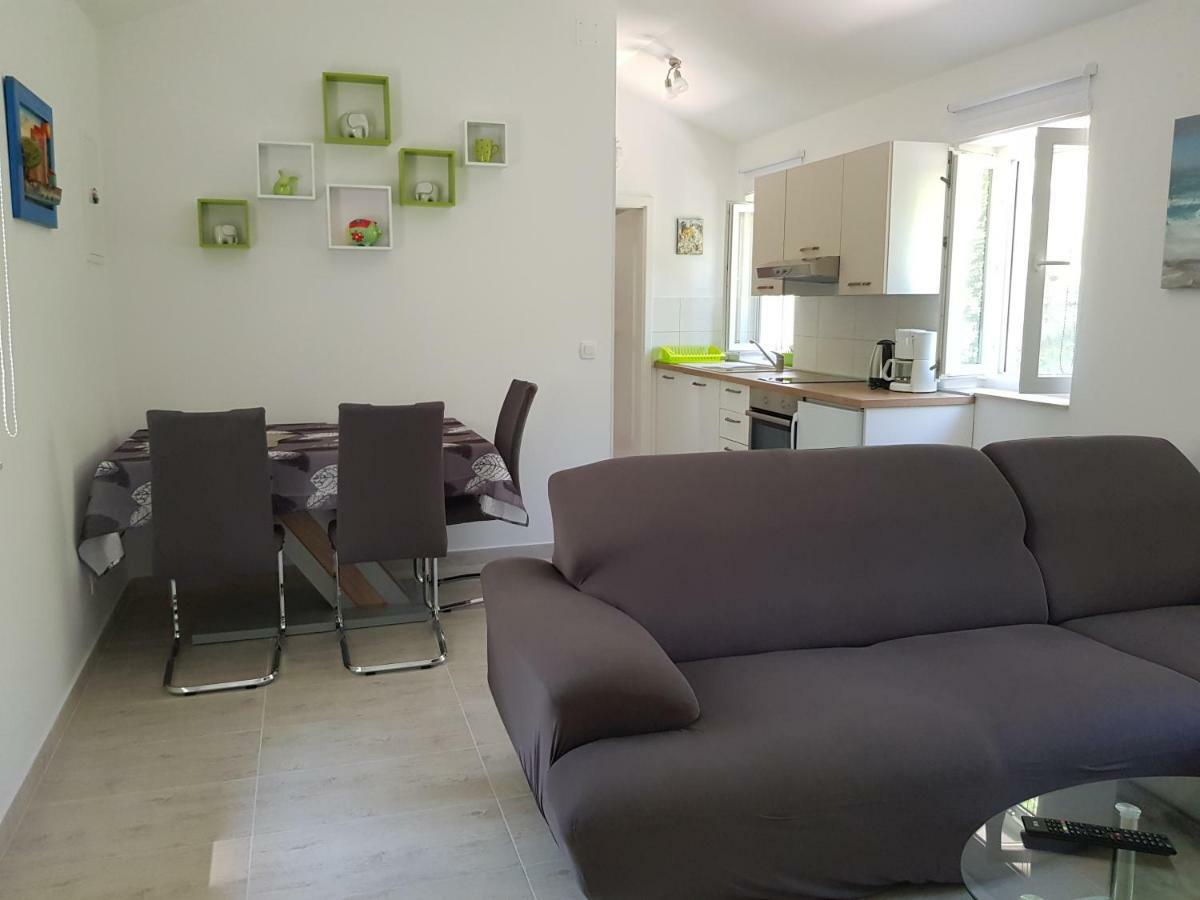 Apartment Zdenka Veli Lošinj Exterior foto