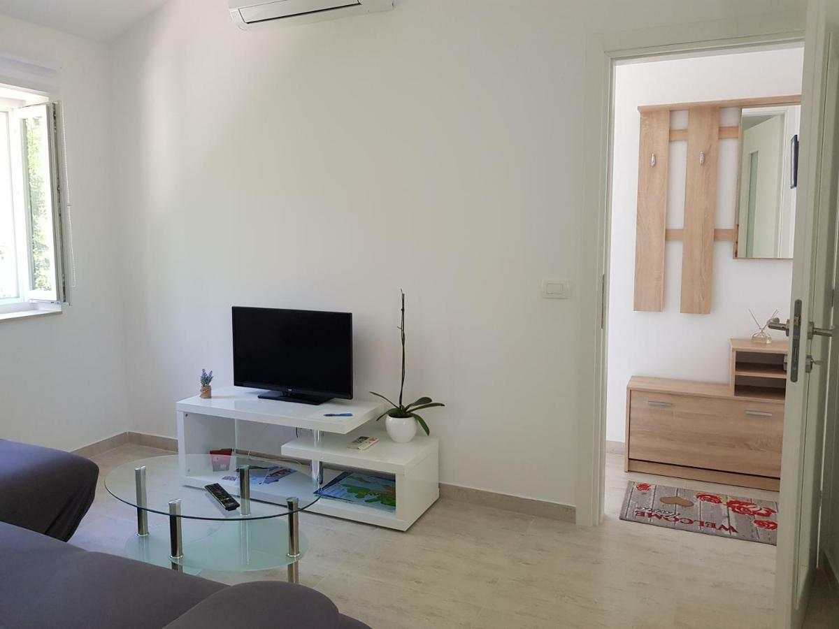 Apartment Zdenka Veli Lošinj Exterior foto