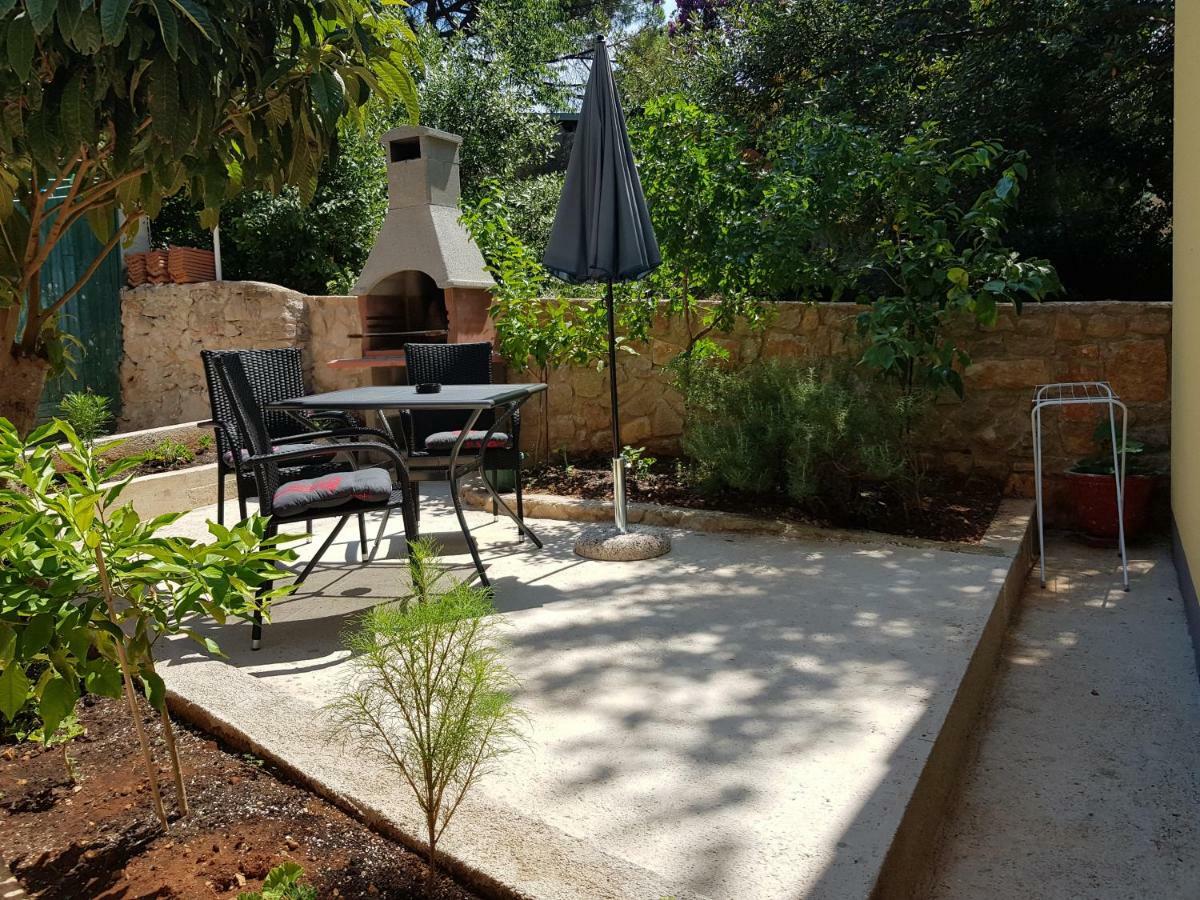 Apartment Zdenka Veli Lošinj Exterior foto